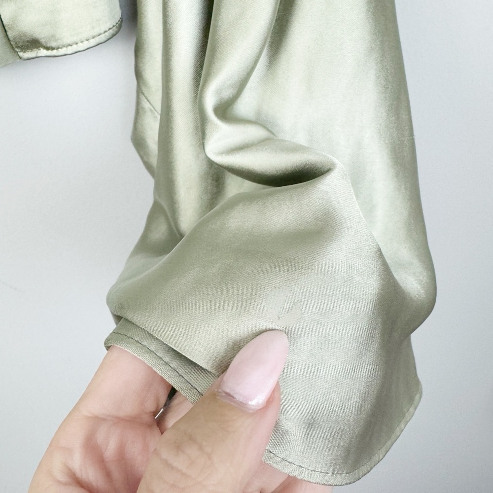 ZARA | NEW Sage Green Twist Front Cropped Bell Sleeve Top Women’s Size Large - Picture 8 of 12